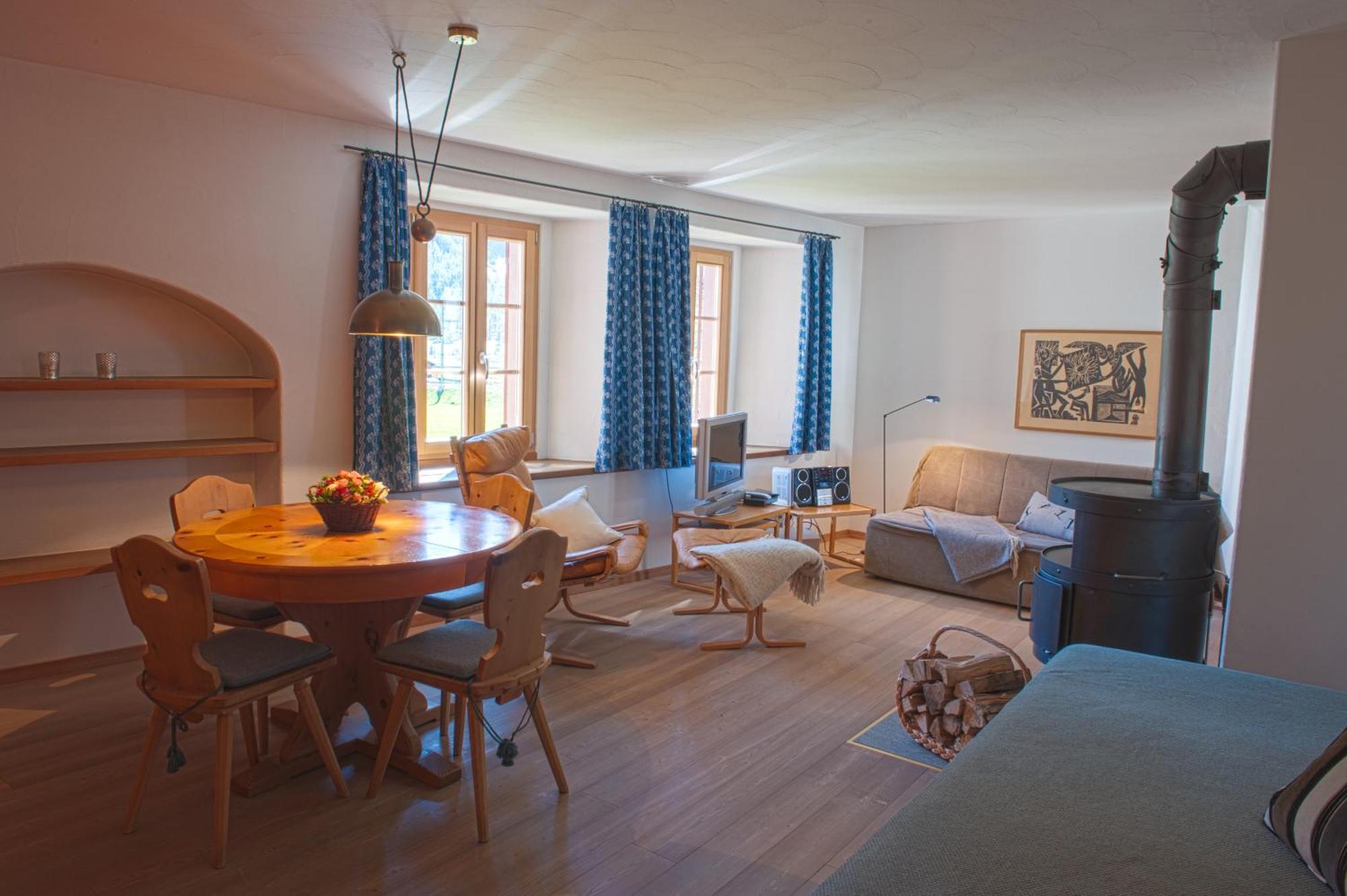 Chesa Michel Apartman Bever Kültér fotó