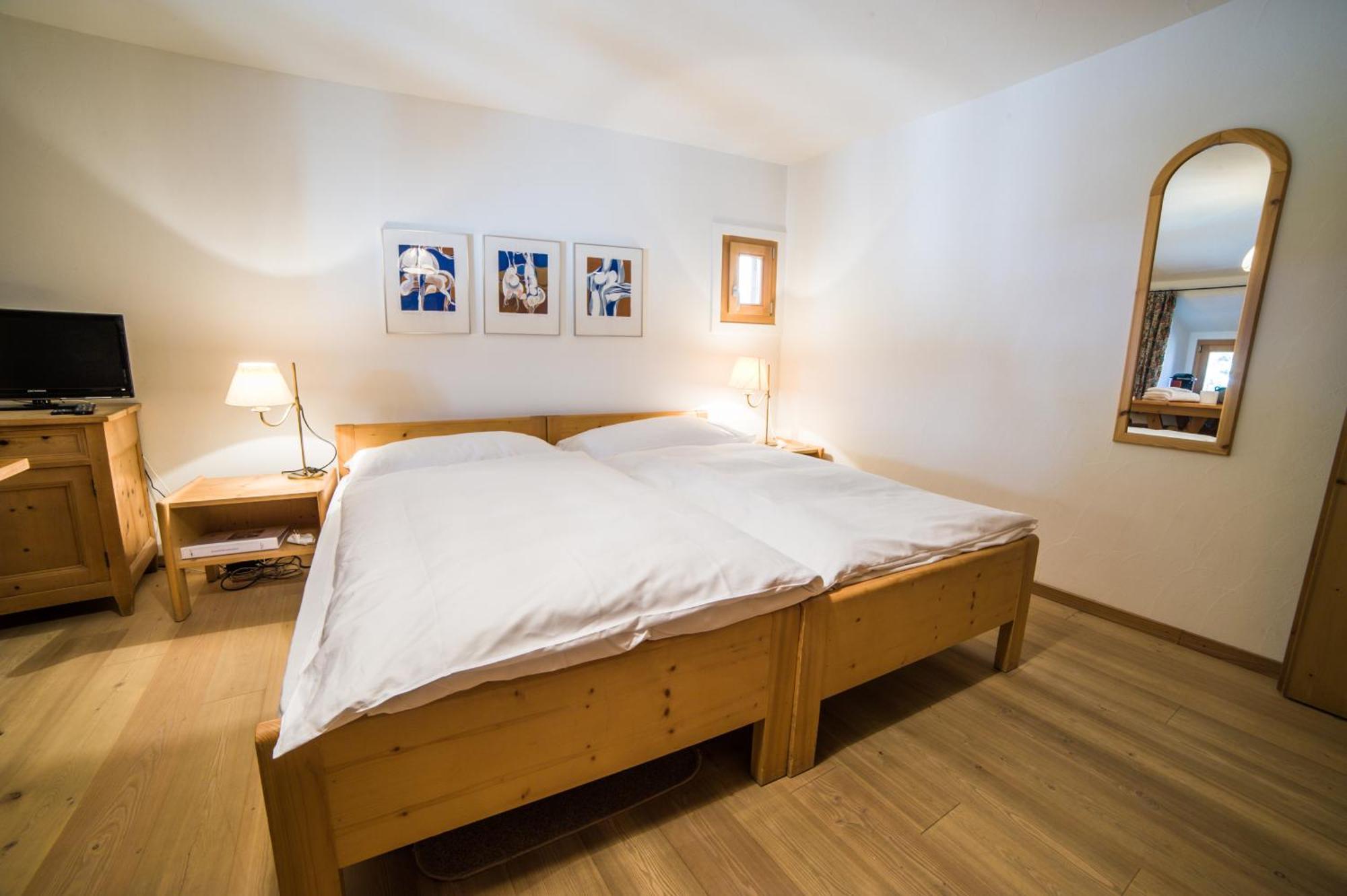 Chesa Michel Apartman Bever Kültér fotó